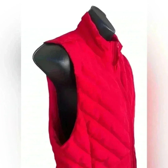 Loft women’s Red Puffer Vest, Size small front zipper beautiful strawberry red - Picture 7 of 10